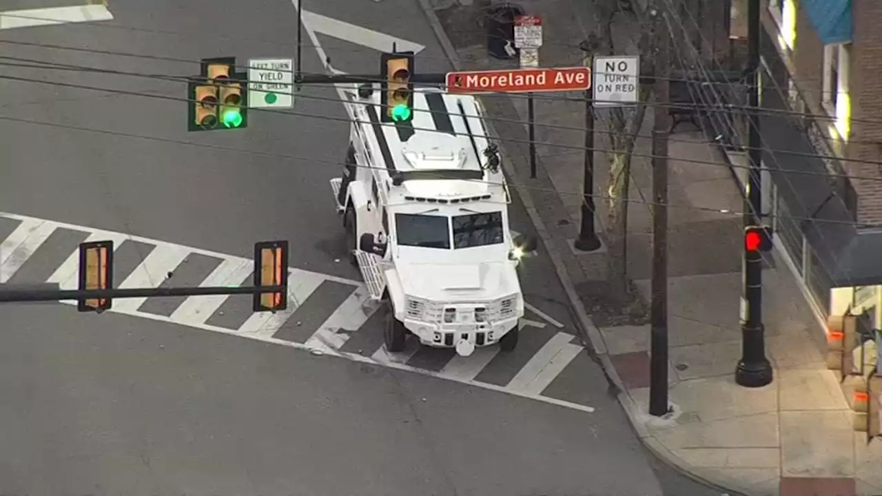 Hatboro-Horsham Schools, Roads Closed Due to Barricaded Man Who Police Say Pointed Gun at Drivers