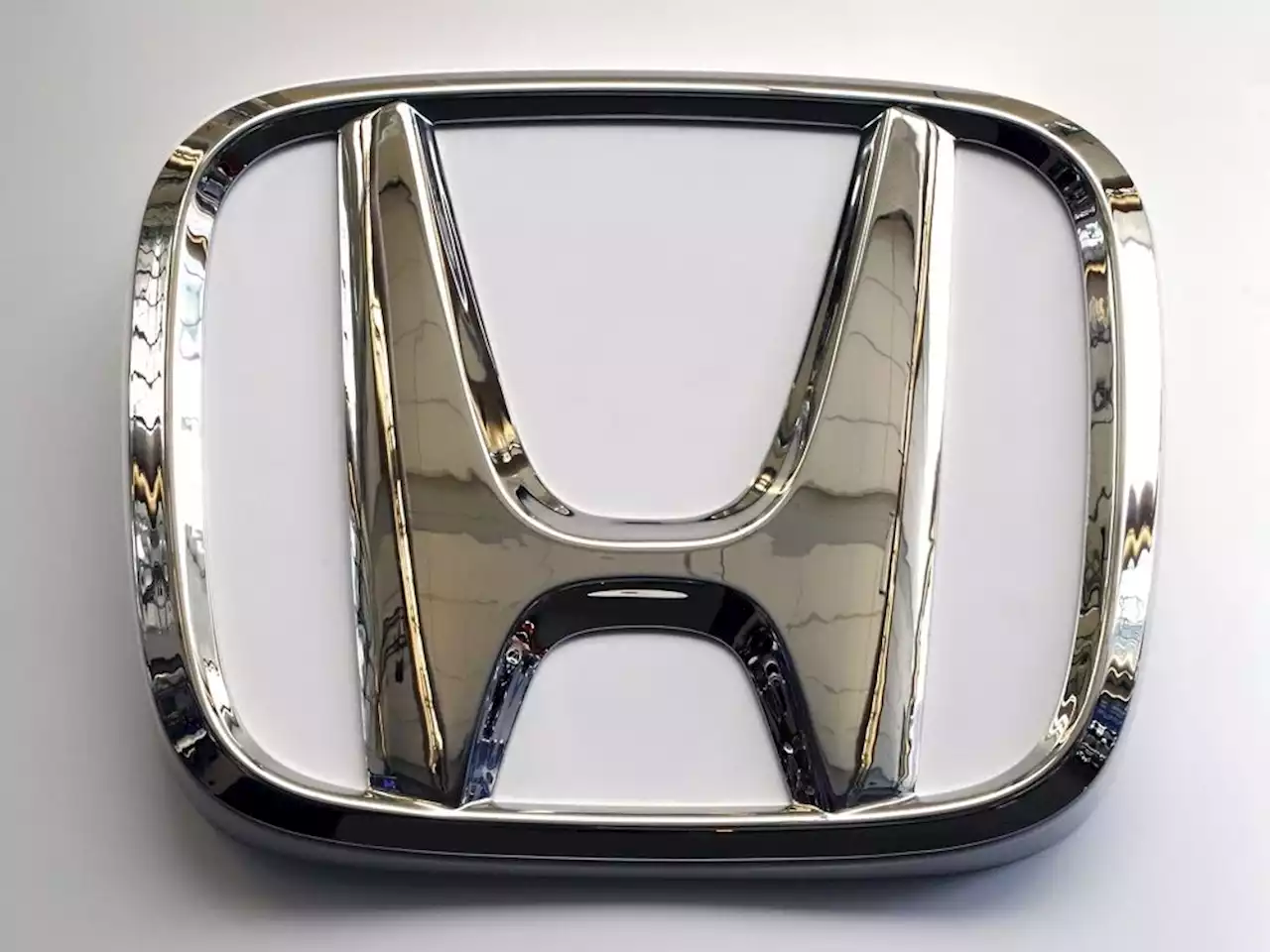 Honda recalling 500,000 vehicles in Canada and U.S. to fix seat belt problem