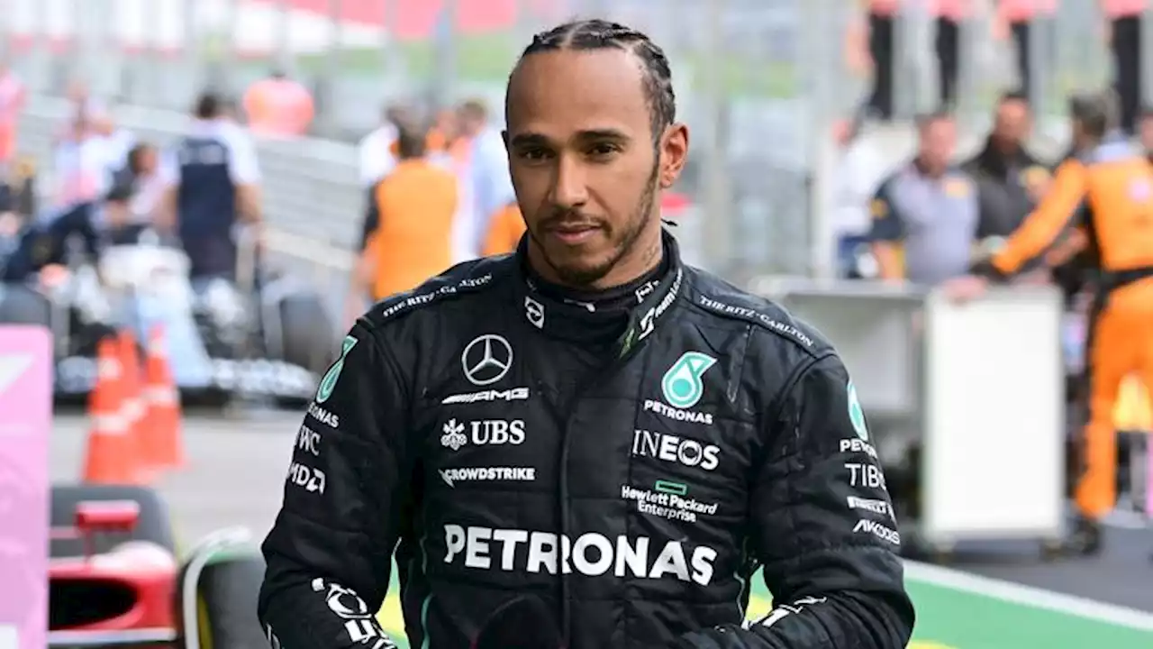 Former teammate believes Hamilton won't quit Mercedes as he has a point to prove