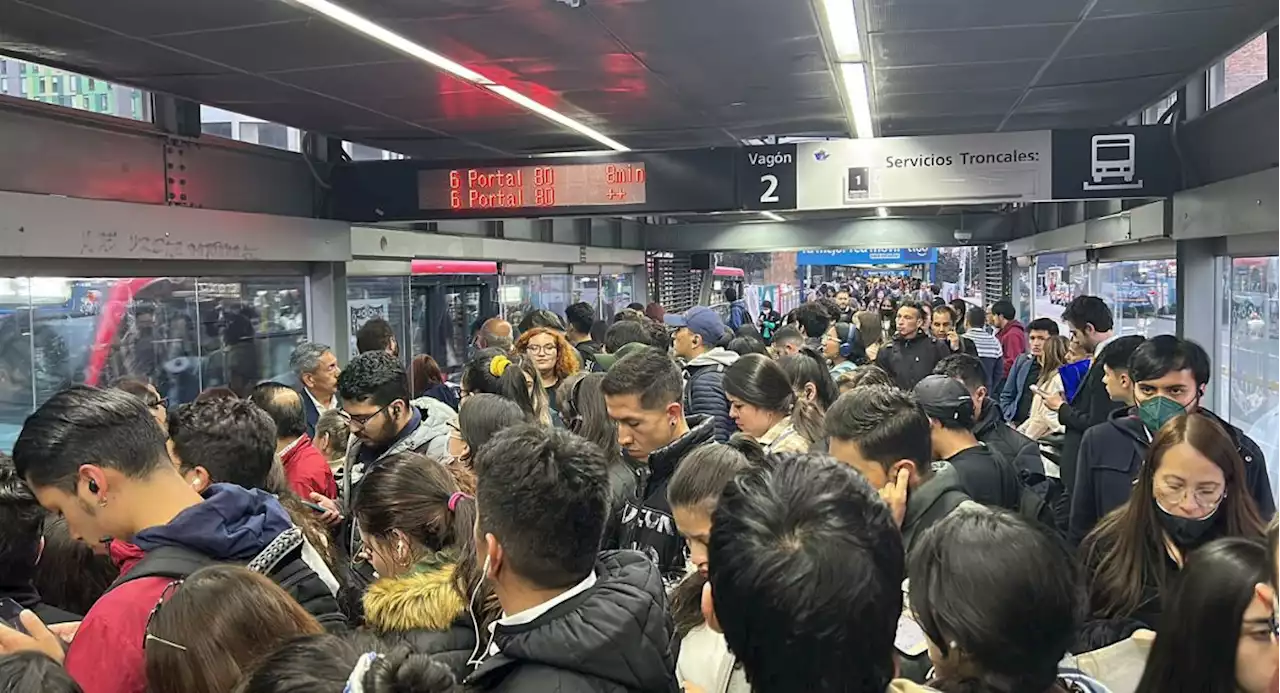 Problema haría que Transmilenio 'deje de funcionar': advertencia preocupa a Bogotá - Pulzo