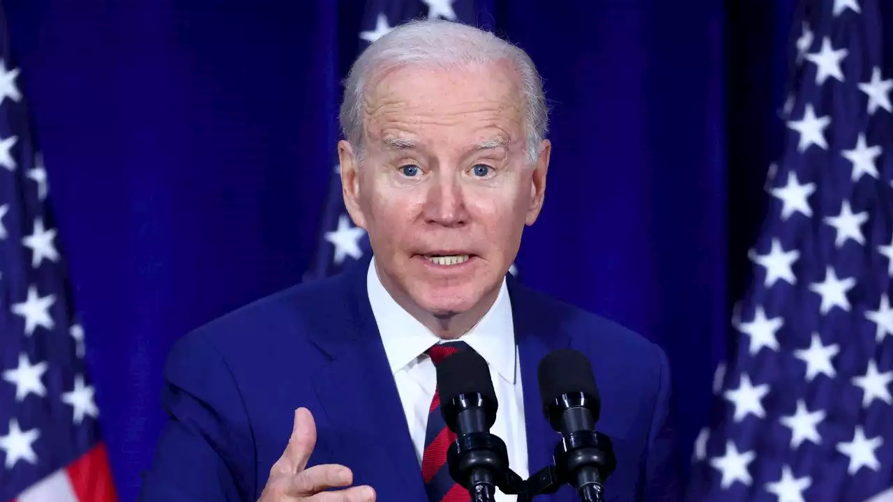 Twitter explodes after ex-Biden spokesman praises him for working at 9am