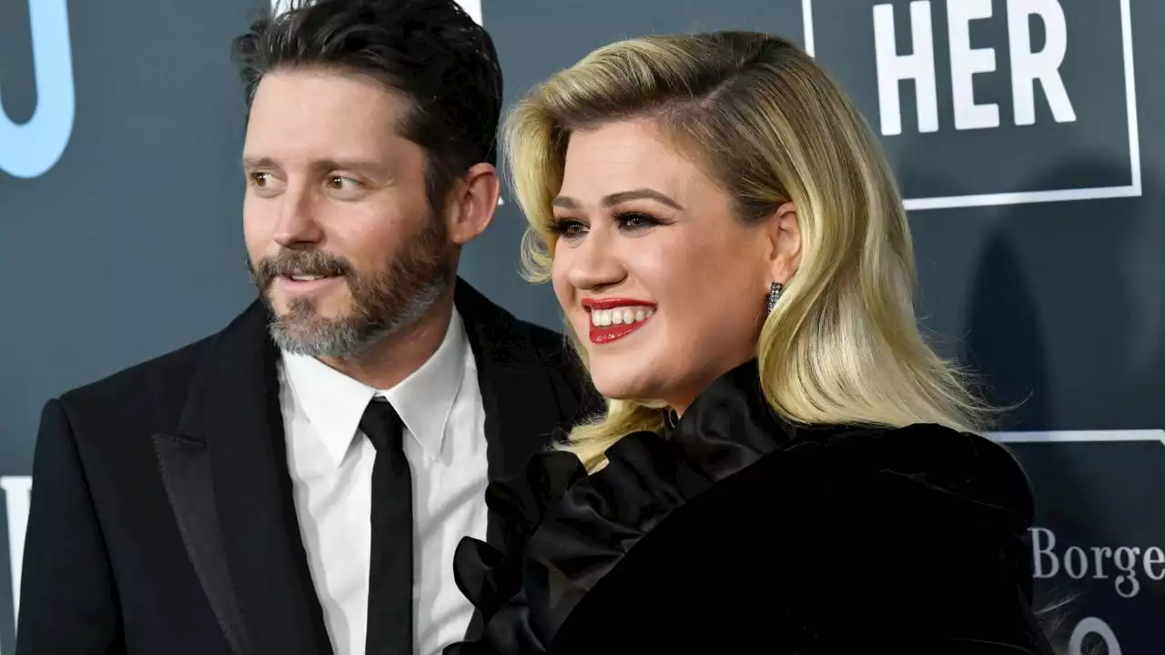 What Kelly Clarkson’s kids tell her after divorce from long-term husband