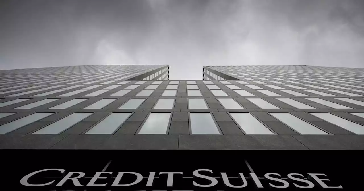 Credit Suisse shares sink as global fears about banks grow