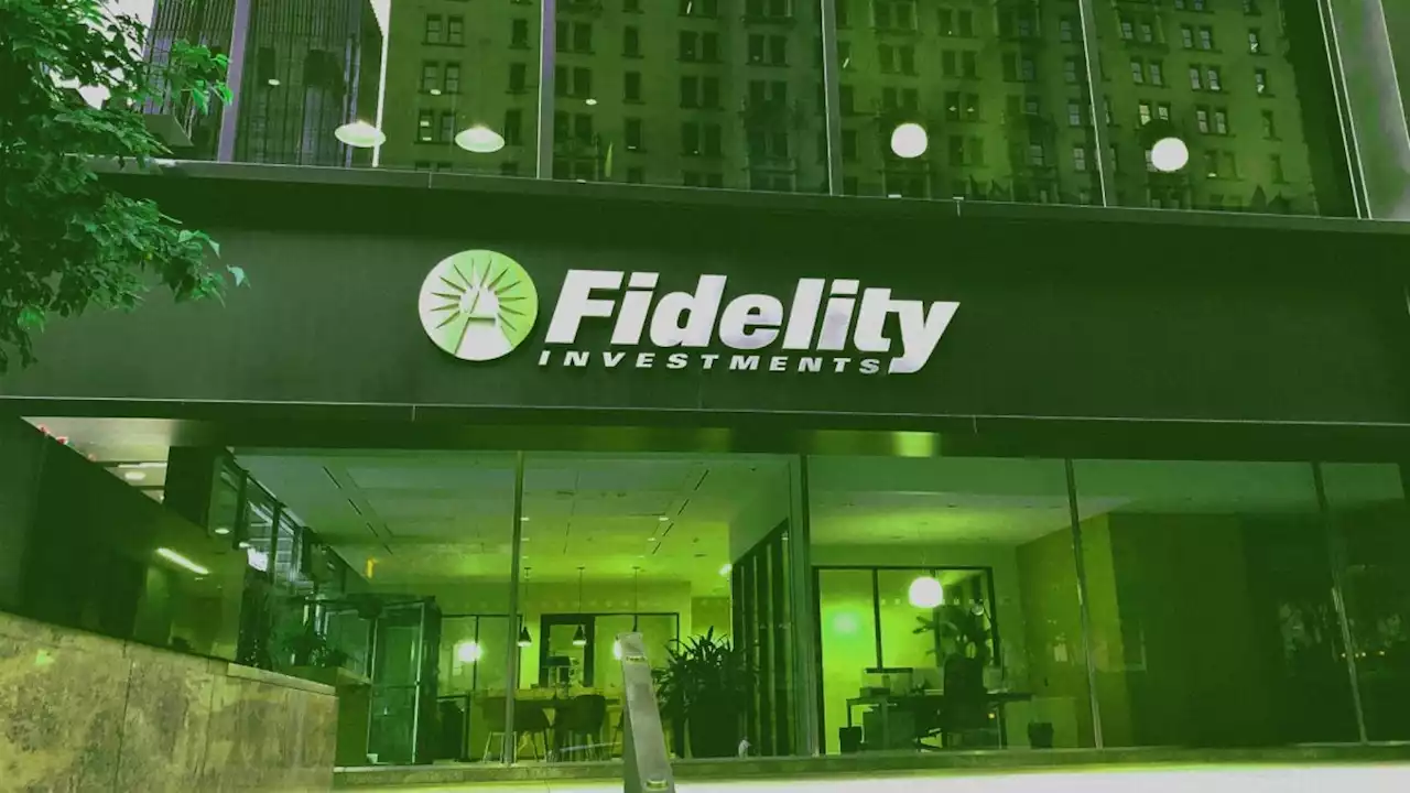 Fidelity Crypto quietly went live, giving millions of retail customers access to bitcoin, ether