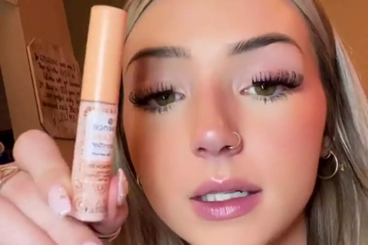 Beauty fans race to snap up £1.40 product which will stop you wanting filler