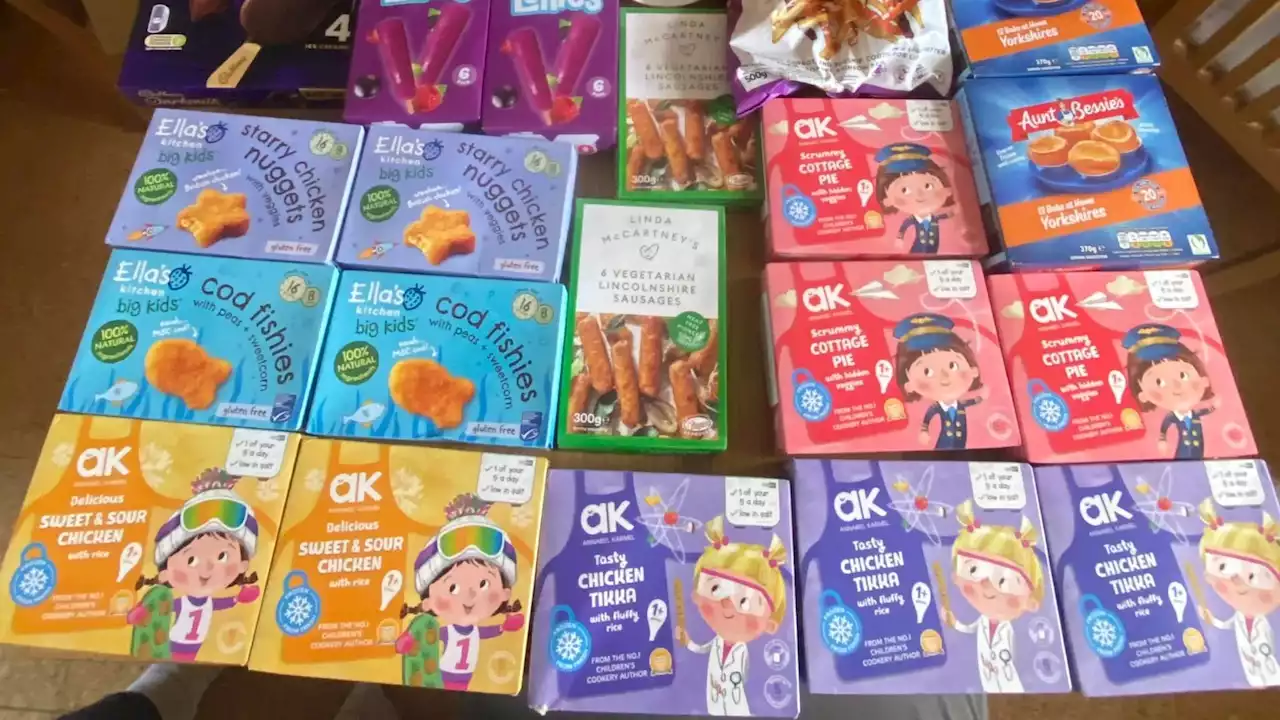 Savvy mums stock up on kids' ready meals as they're reduced to just 47p each