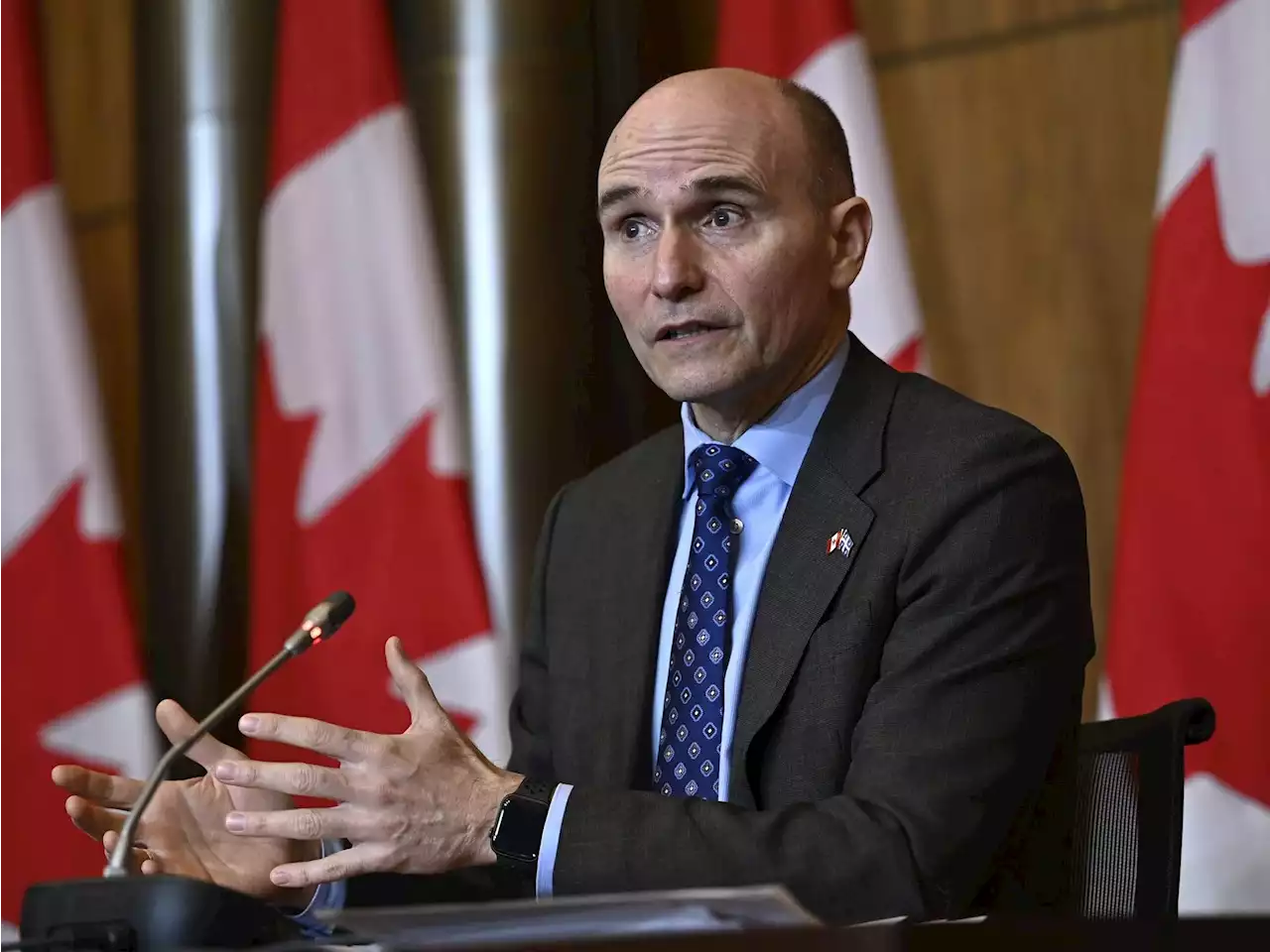 AGAR: Lines need to move to improve health care in Canada