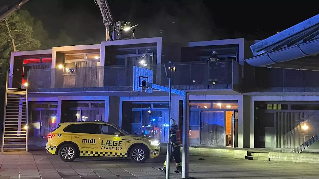 Tre kvinder sigtet for drabsforsøg efter brand i Grenaa