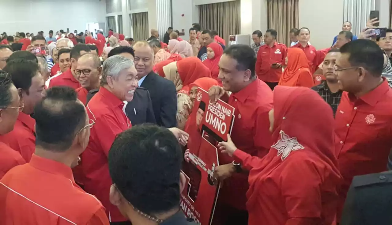 Ahmad Zahid puas hati prestasi menteri UMNO