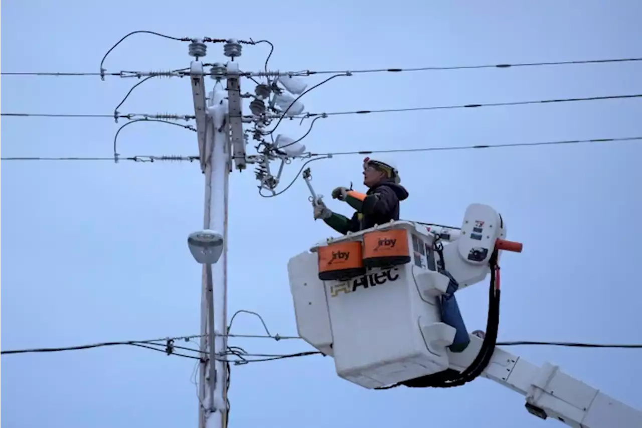 Northeast digs out from winter storm, faces power outages