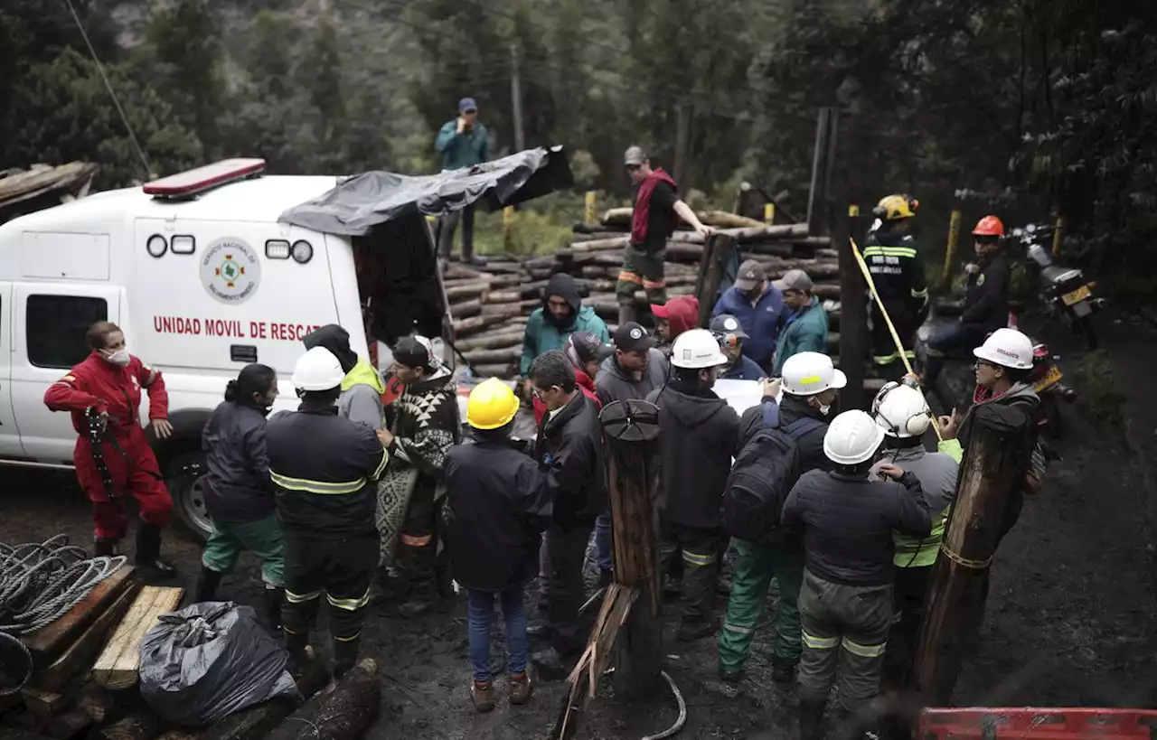 Dix mineurs coincés à 900 mètres de profondeur, en Colombie