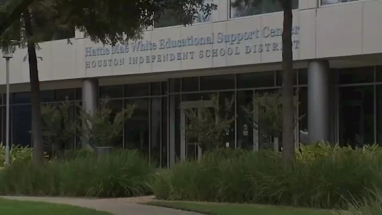 13 Investigates: HISD 'off track' for some of state's goals for district