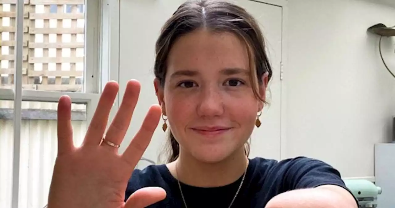 Amputee 'feels hurt' after netizens doubt her account of discrimination on SIA flight