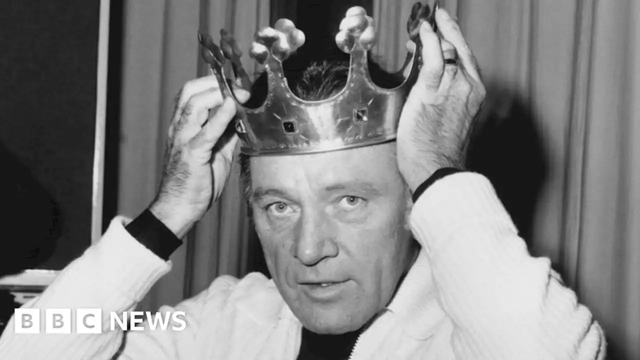 Richard Burton recital featured in new Welsh broadcast archive