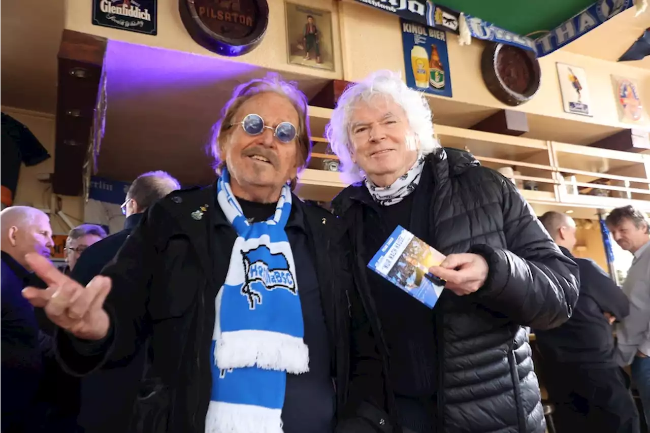 „Nur nach Hause“: Frank Zander präsentiert sein Buch zur Hertha-Hymne