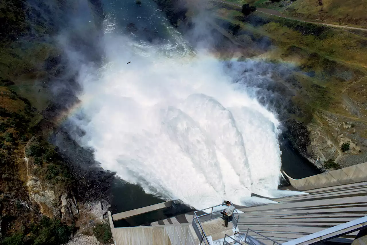 California's ghostly Tulare Lake will be revived this year