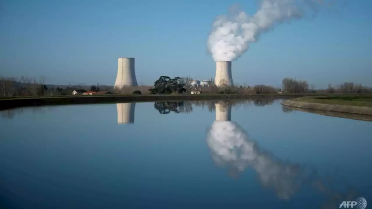 EU to unveil green tech plans to take on US, China