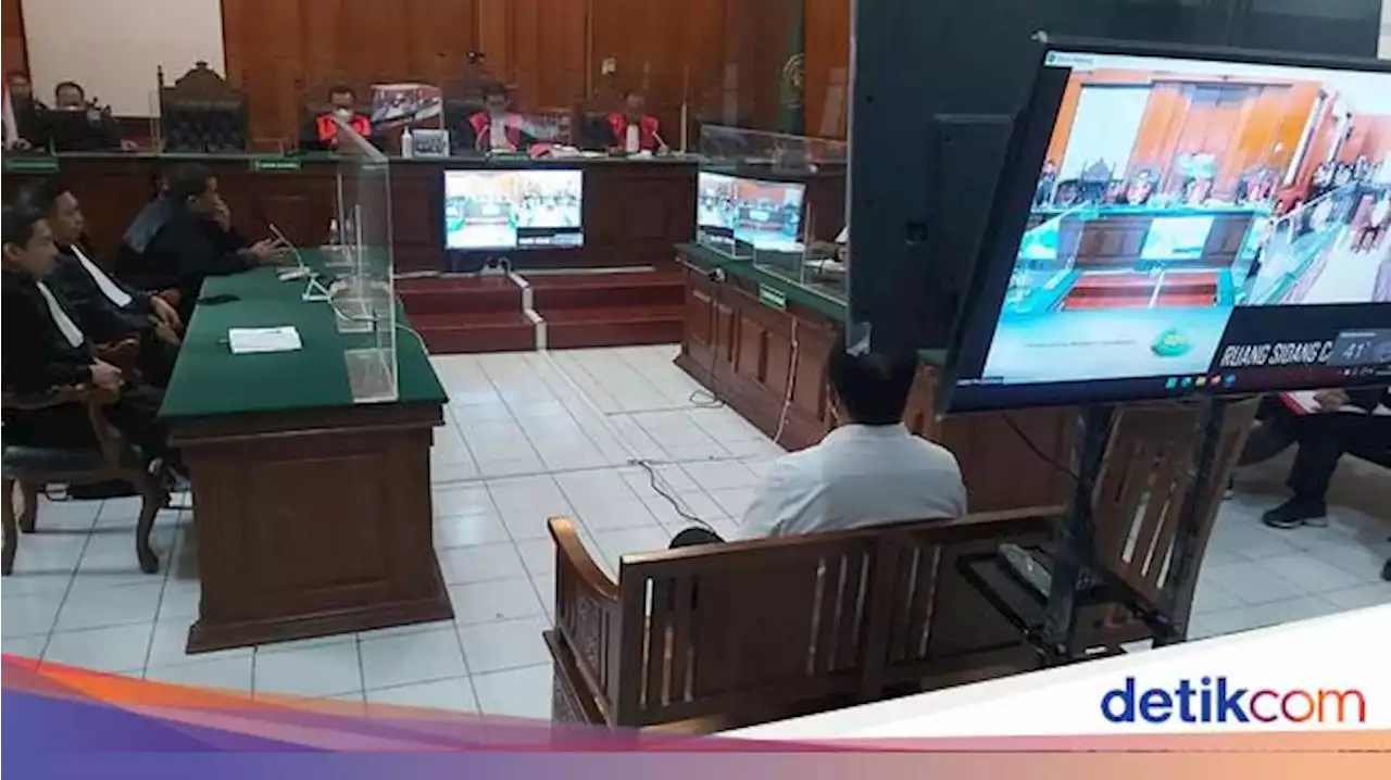 Terdakwa Kanjuruhan Eks Danki Brimob Hasdarman Divonis 1,5 Tahun Bui