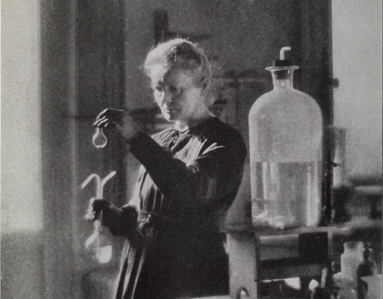 Meet 10 Women in Science Who Changed the World