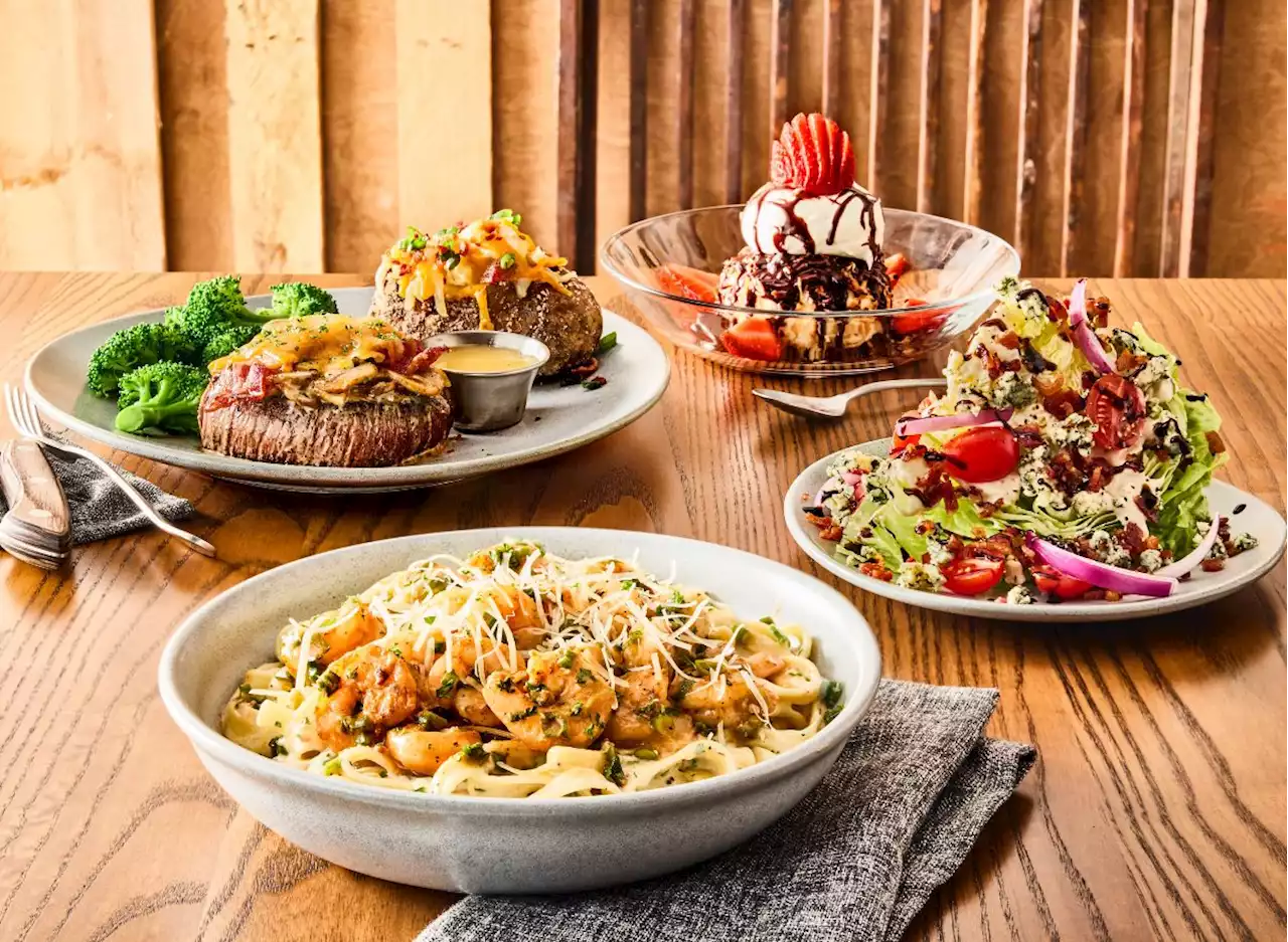 Outback Steakhouse Is Launching a Very Special 'Throwback' Menu