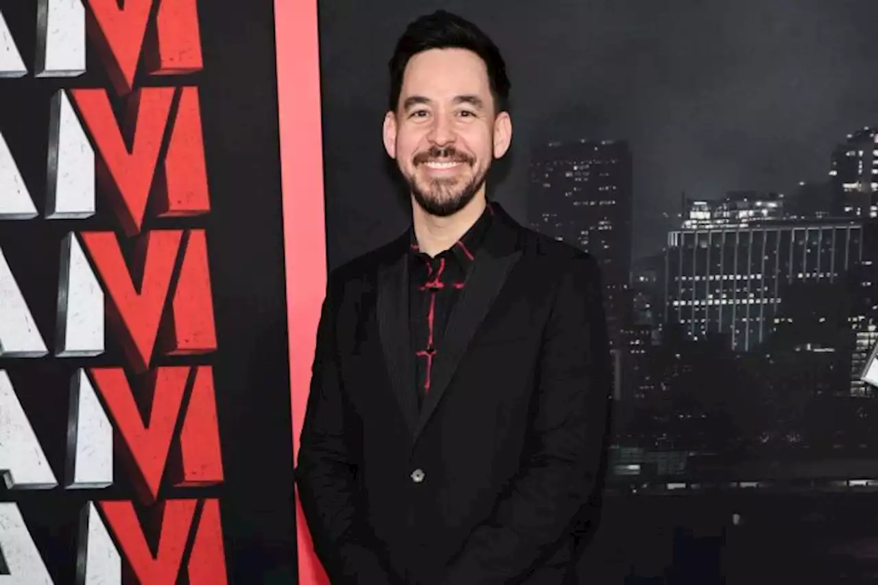 Linkin Park’s Mike Shinoda Rules Out Performing With A Chester Bennington Hologram: ‘I Feel Like Those Are Creepy’