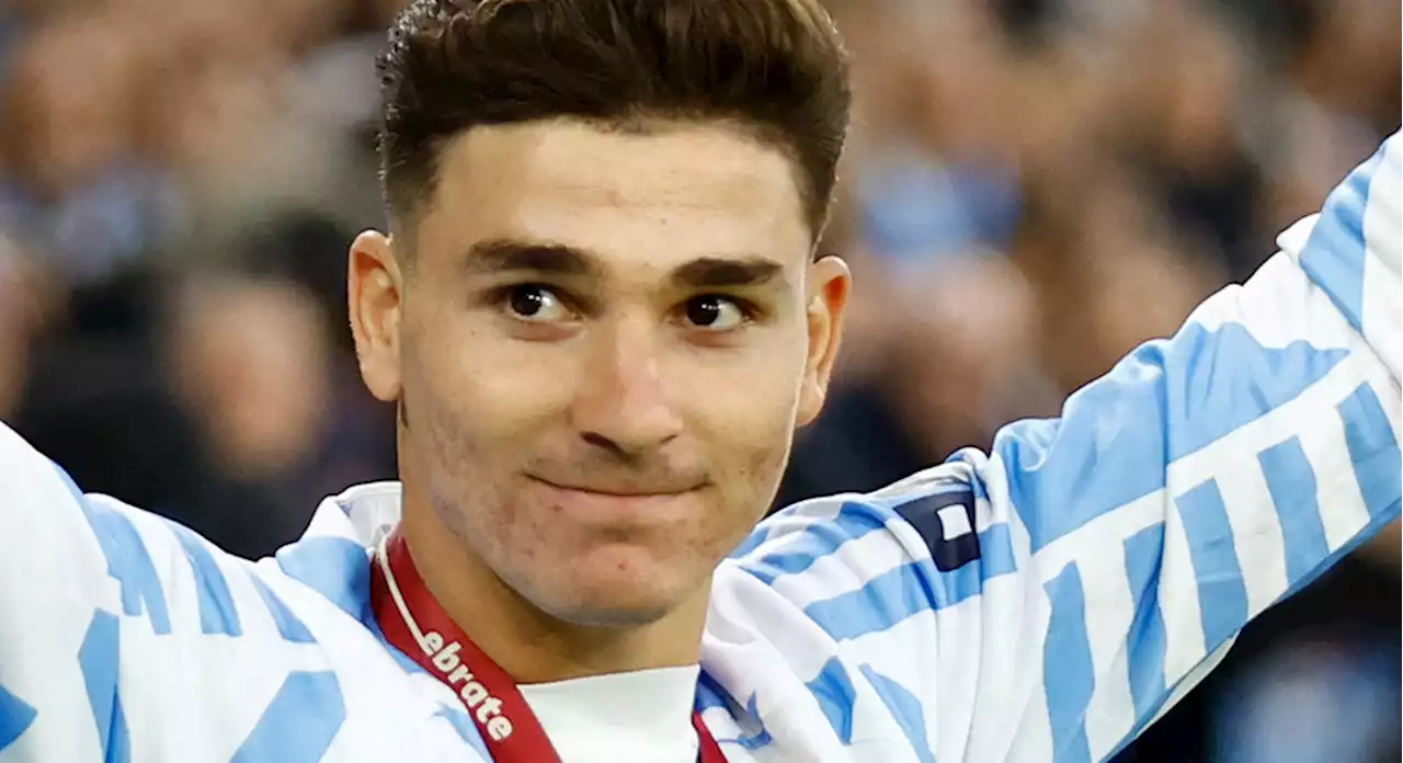 Officiellt: Julian Alvarez förlänger med Manchester City