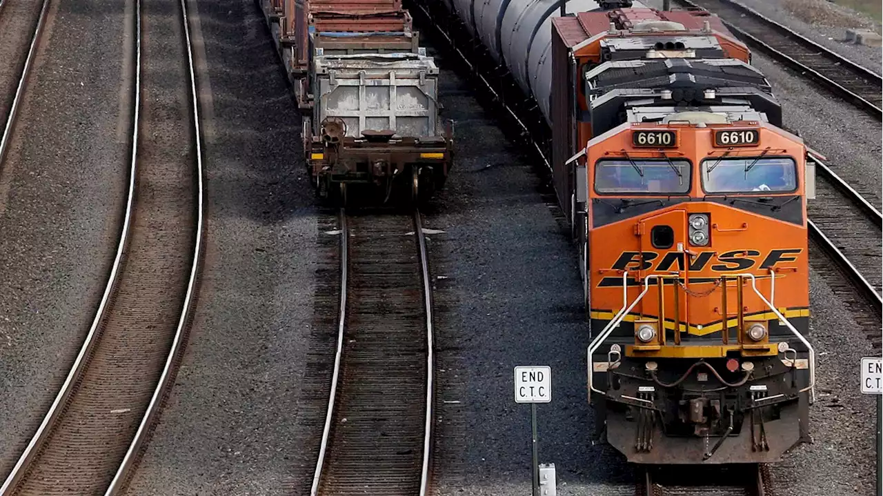 Berkshire-owned railway says train that derailed in Arizona was carrying corn syrup, not hazardous material