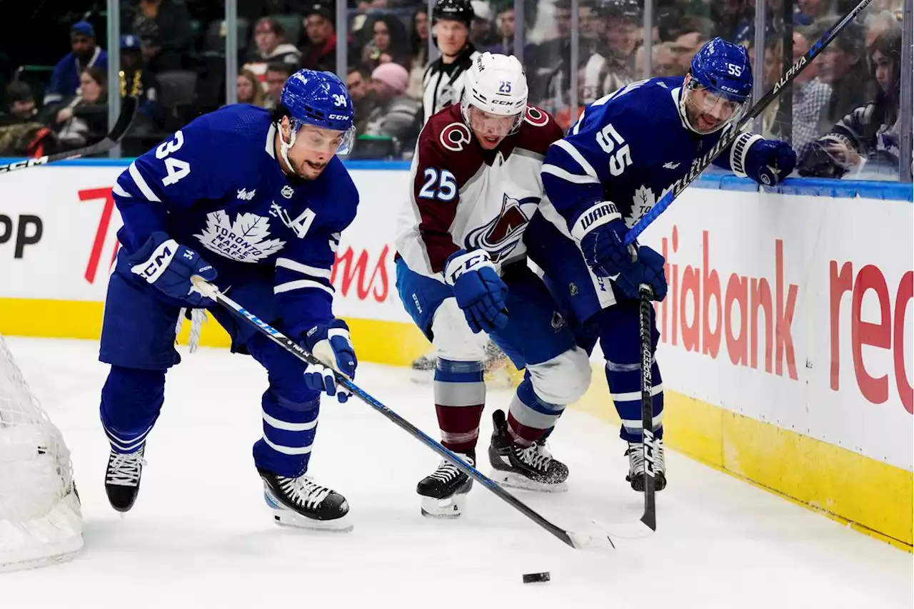 Avalanche edge out Maple Leafs in shootout