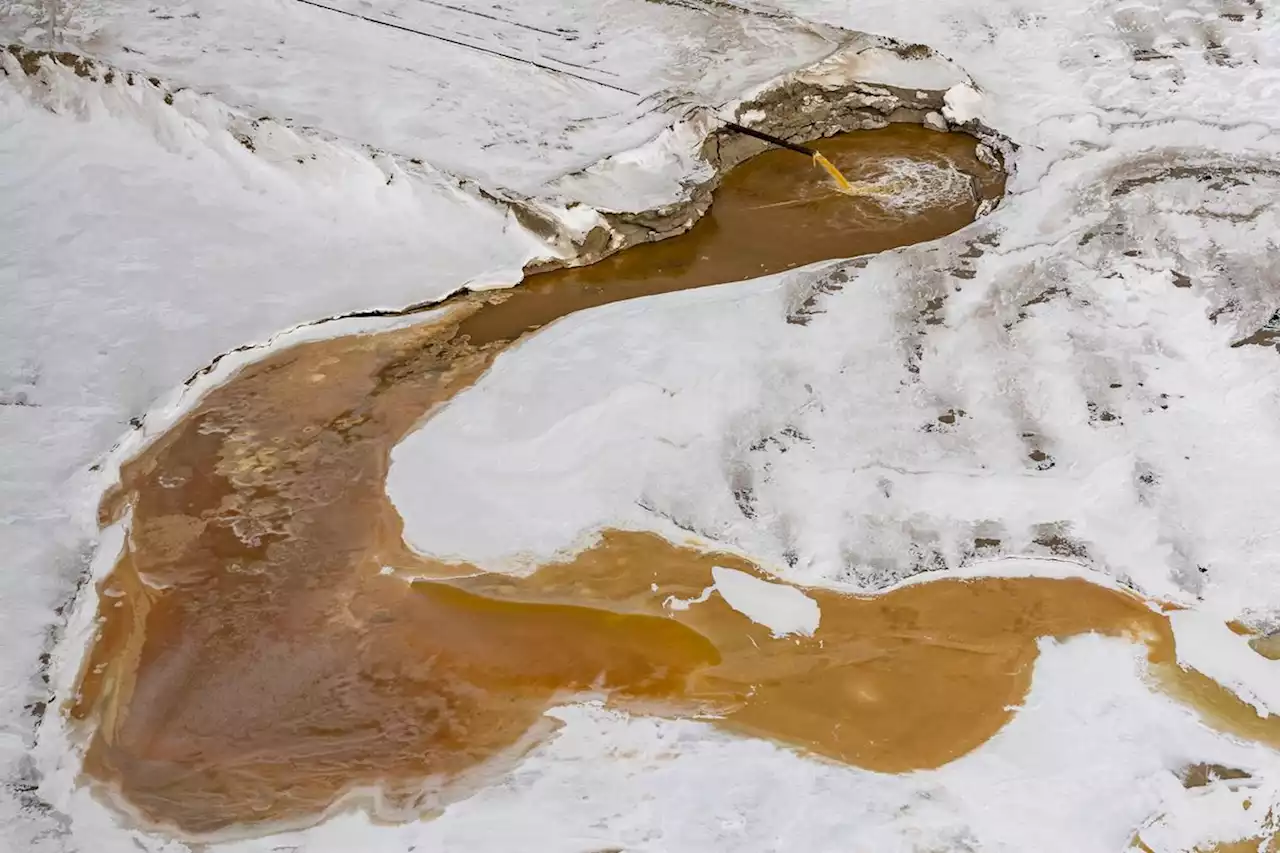 First Nations living near Imperial Oil leak refuse to drink water from nearby reservoir