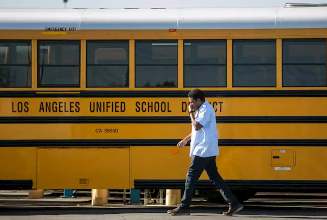 Thousands of LA school district workers to hold 3-day strike