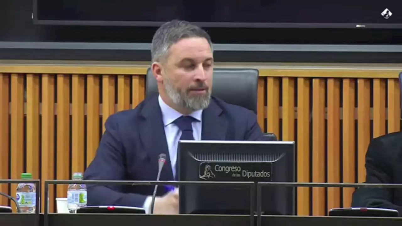 Abascal y Tamames explican conjuntamente en el Congreso el objetivo de la moción de censura de Vox