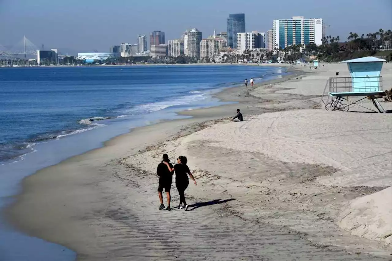 Sewage spill prompts Long Beach to close swimming areas west of Belmont Pier