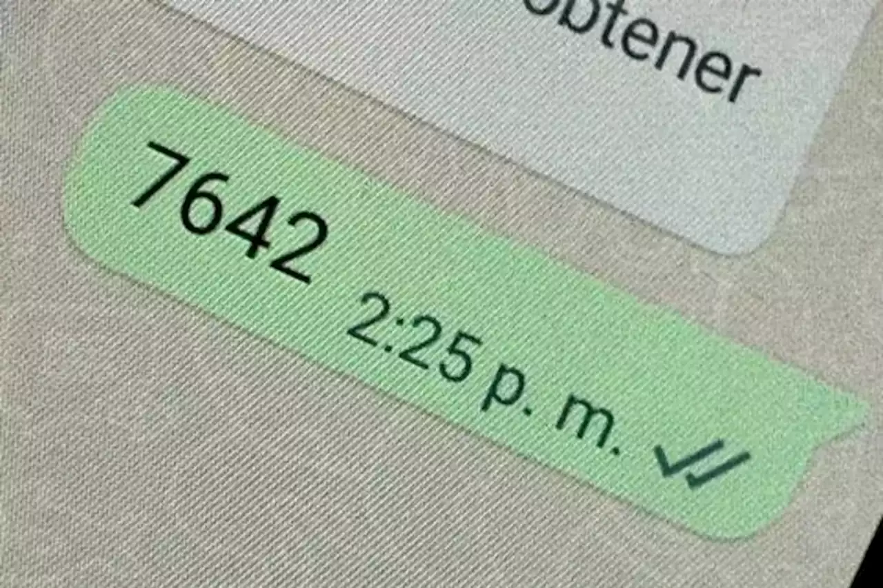 WhatsApp: por qué los jóvenes se mandan “7642″ como mensaje y qué significa