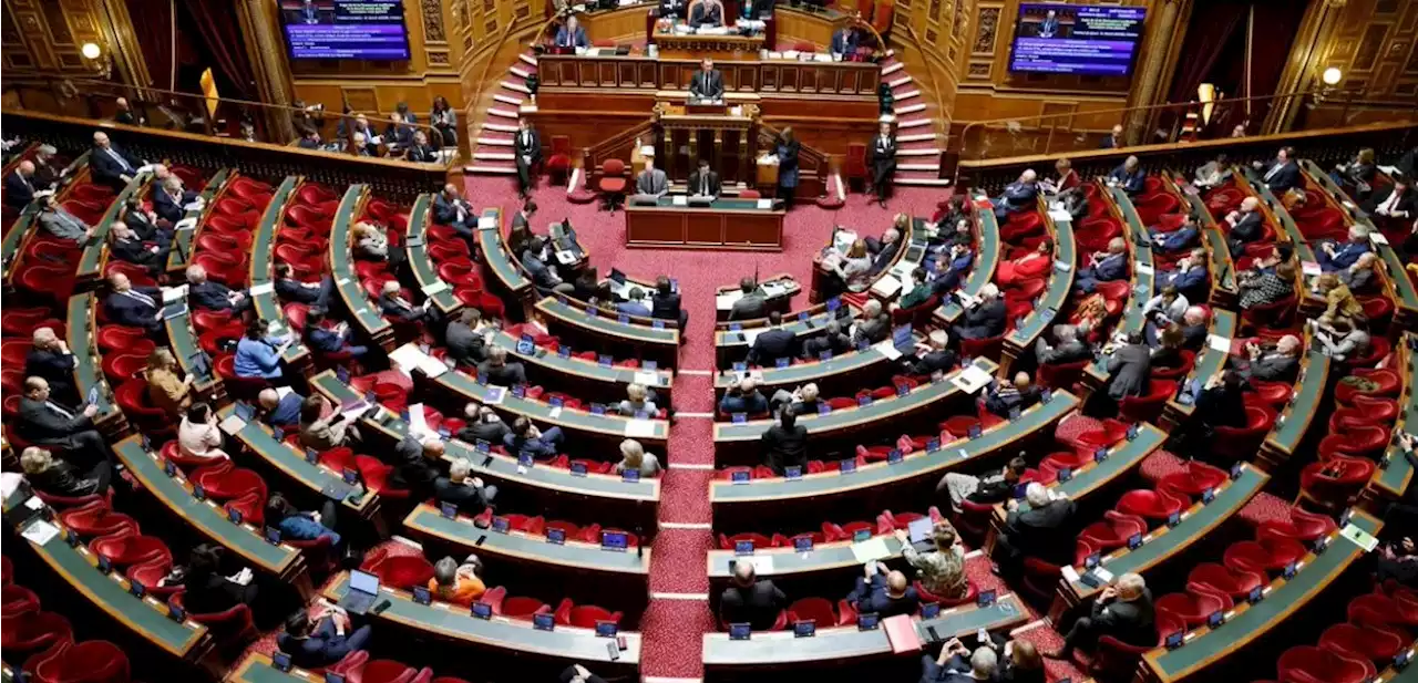 Retraites : débat final au Sénat, Macron tente d’arracher une majorité pour éviter le fiasco