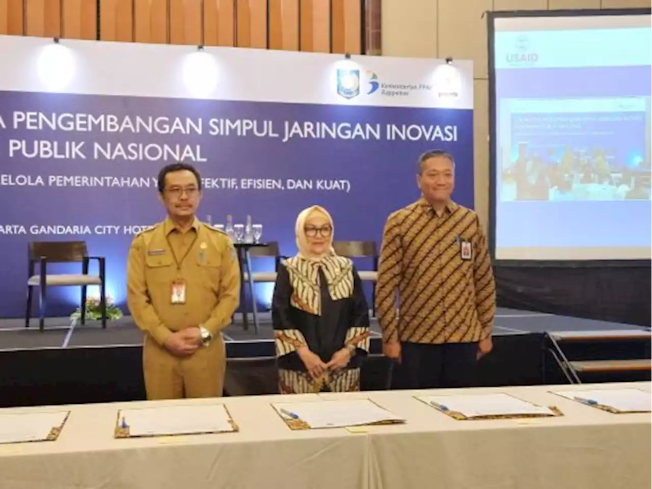 BSKDN Kemendagri Teken PKS Pengelolaan JIPPNas bersama Kementerian PANRB dan LAN