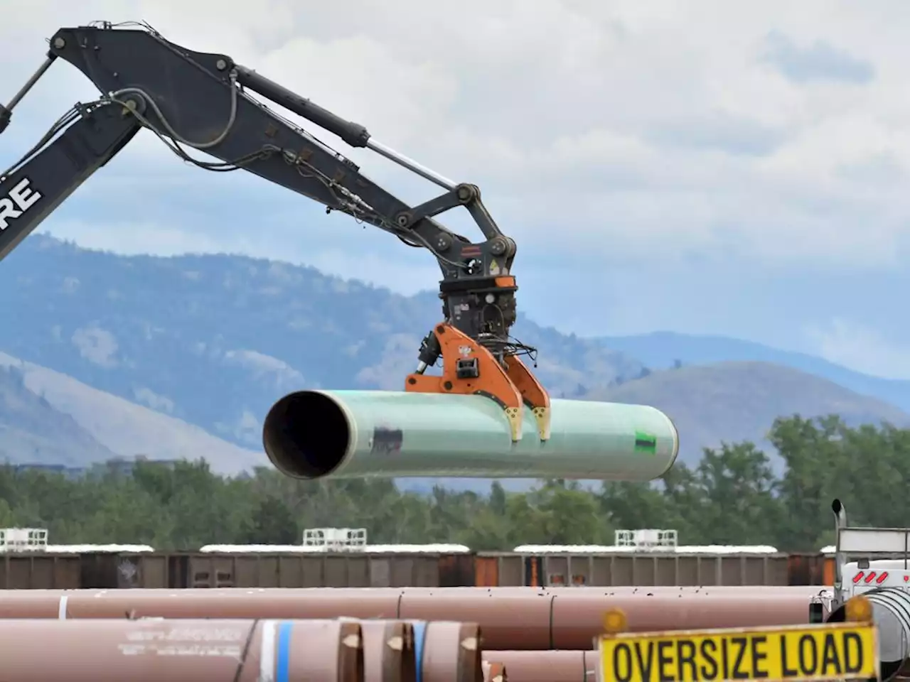 Joe Oliver: The Trans Mountain financial fiasco just got worse