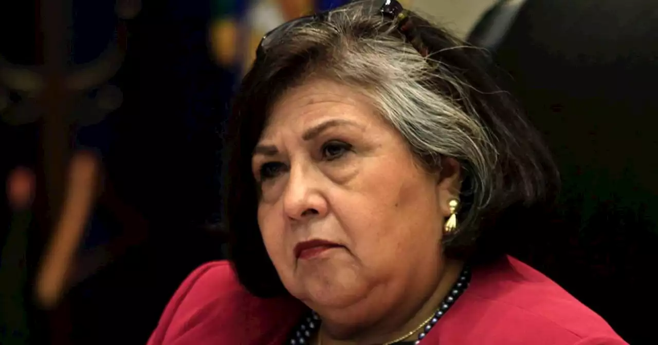 History-making politician Gloria Molina announces she has terminal cancer