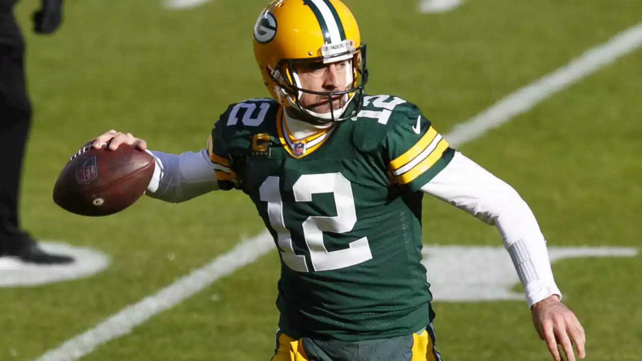 Aaron Rodgers Says Packers Are Holding Up a Trade to Jets