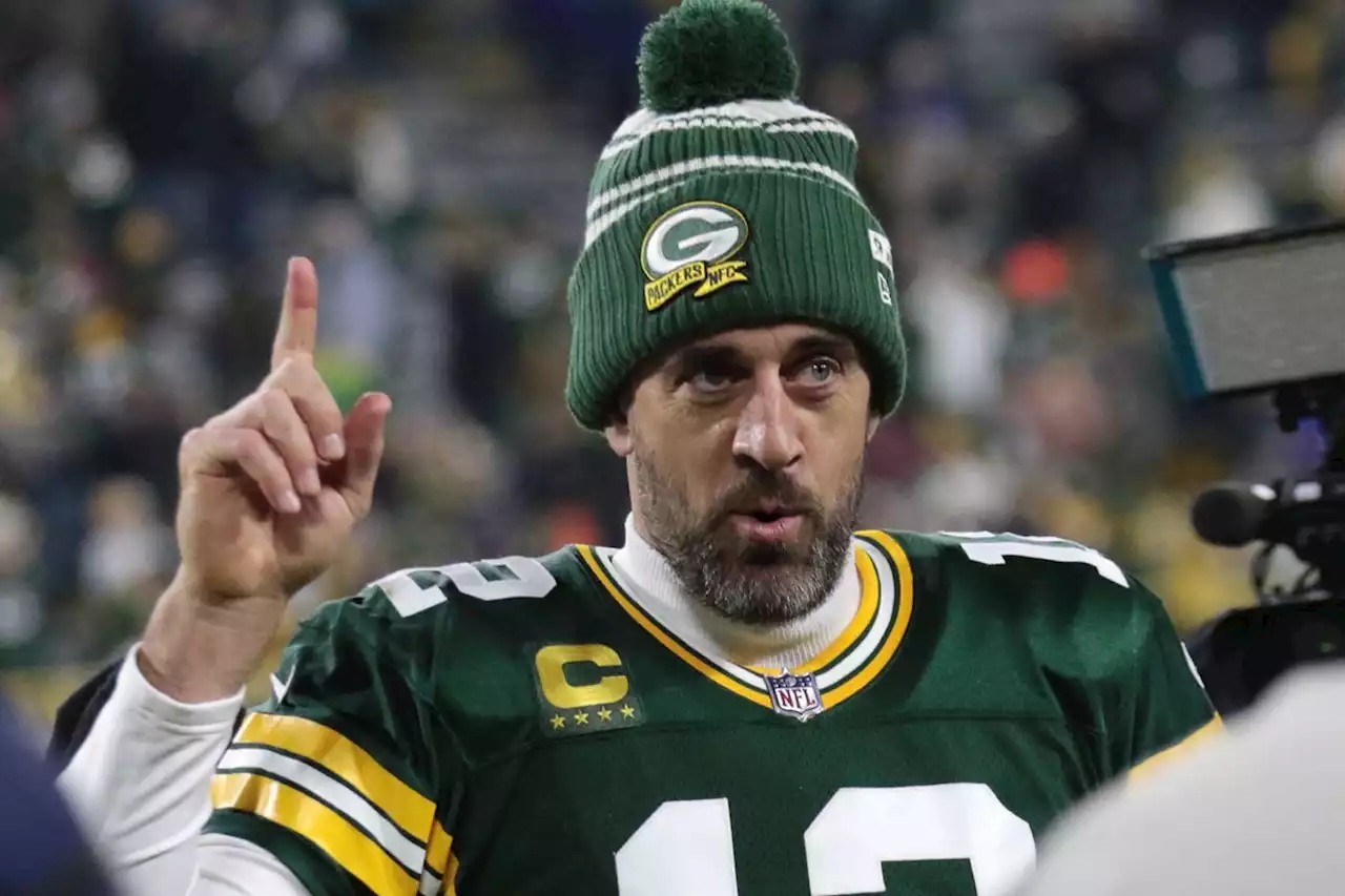 Jets, Packers ‘far apart’ on Aaron Rodgers trade as negotiation details emerge