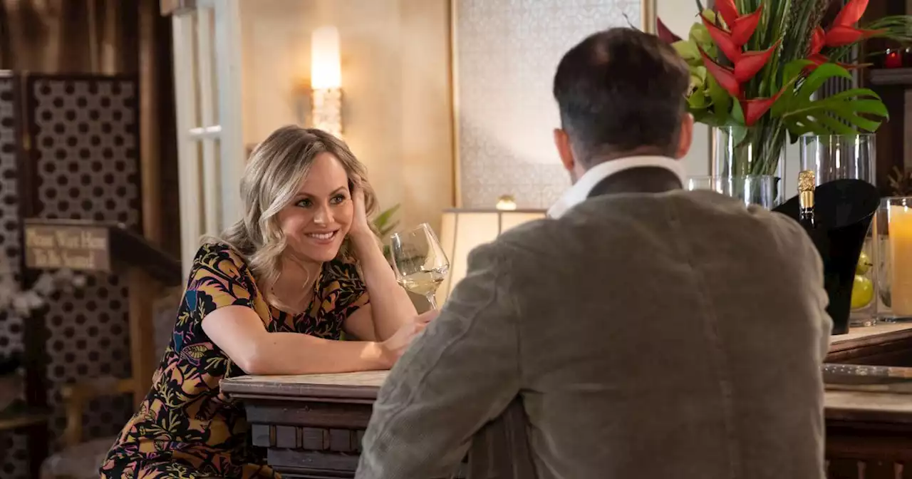 Corrie spoilers see Sarah risk Adam marriage for flirty night with Damon