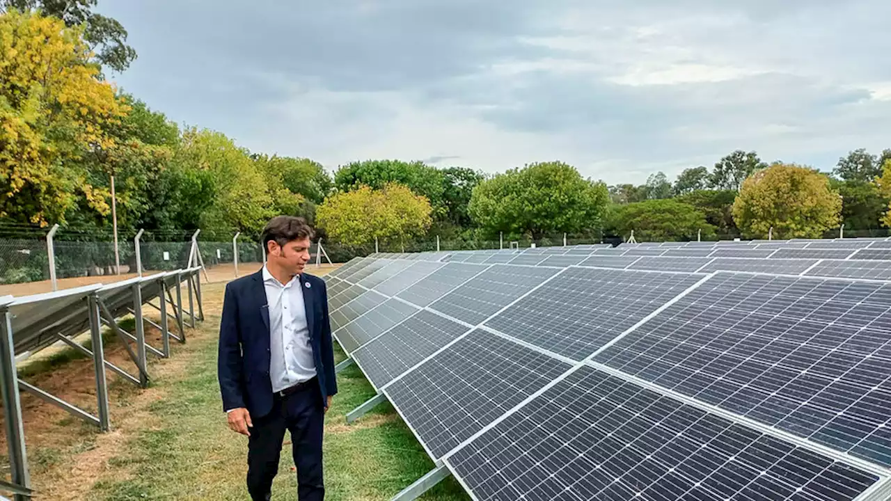 La Isla Martín García ya está iluminada | Kicillof inauguró una usina y recorrió el Parque Fotovoltáico