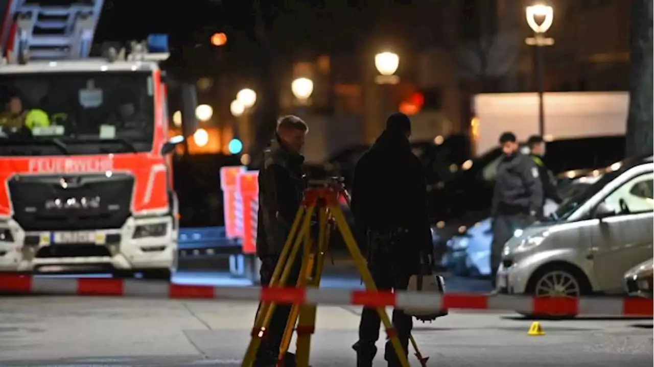 Tatverdächtige nach Schüssen in Berlin-Charlottenburg weiter flüchtig