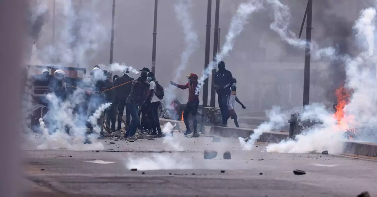 More unrest in Senegal as police clash with opposition supporters