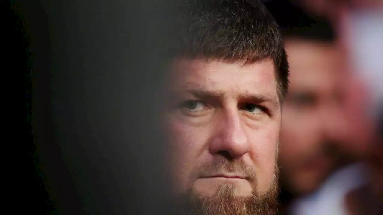 Russie: Ramzan Kadyrov rencontre Vladimir Poutine et critique sans le nommer le chef de Wagner