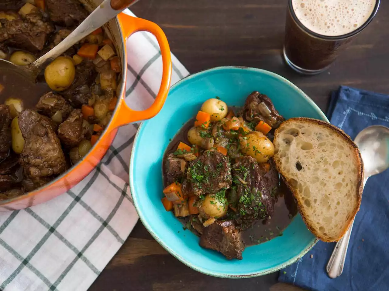 Rich and Flavorful Guinness Beef Stew With Potatoes Recipe