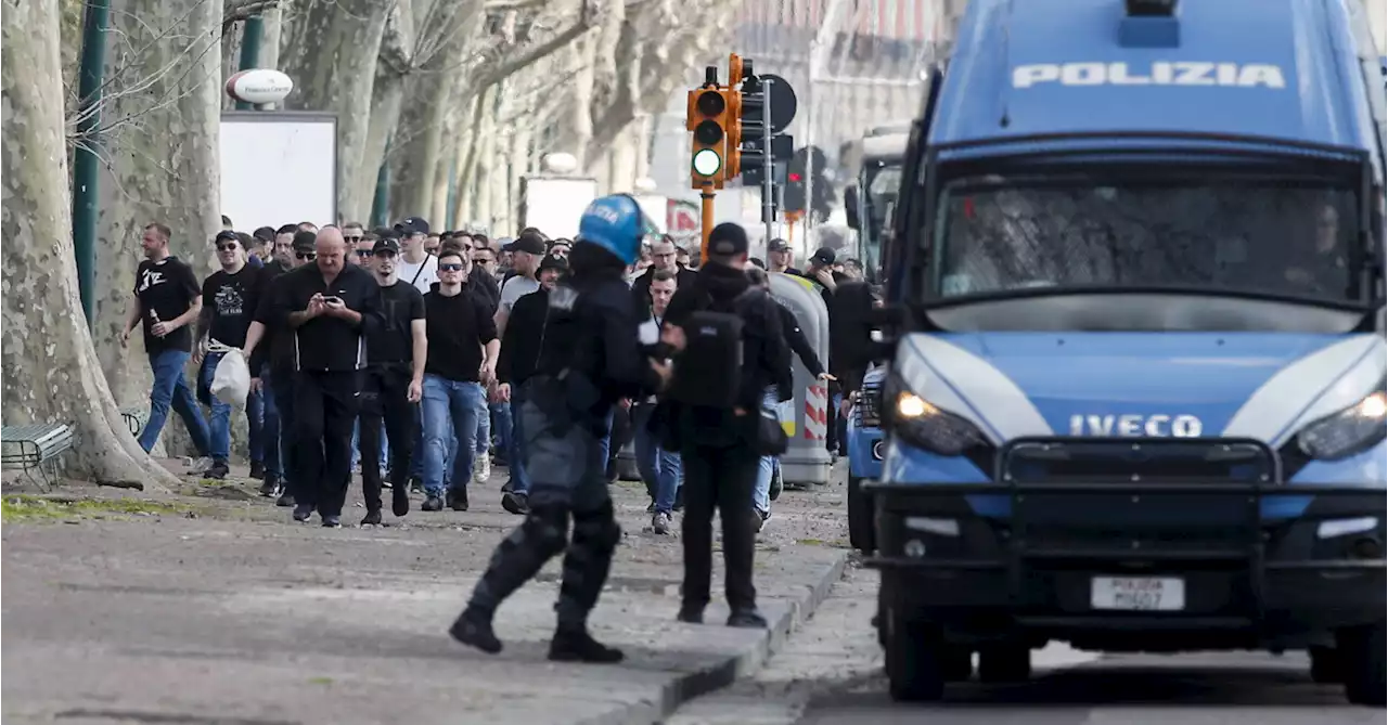 Scontri ultras, l&#39;Eintracht Francoforte: &quot;Attacco partito dai tifosi del Napoli&quot;