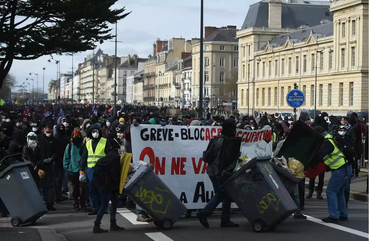 Réforme des retraites : sacs-poubelles et tags contre la permanence d’une députée Renaissance à Rennes