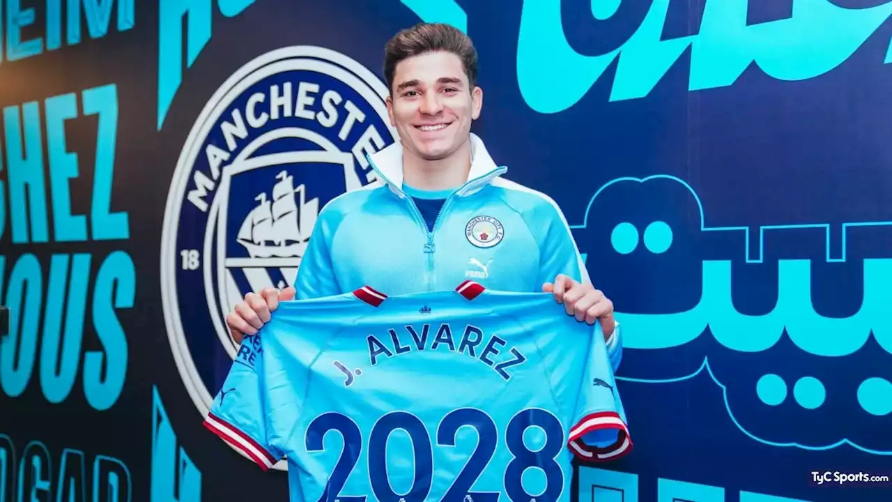 La felicidad de Julián Álvarez tras renovar su contrato con Manchester City - TyC Sports