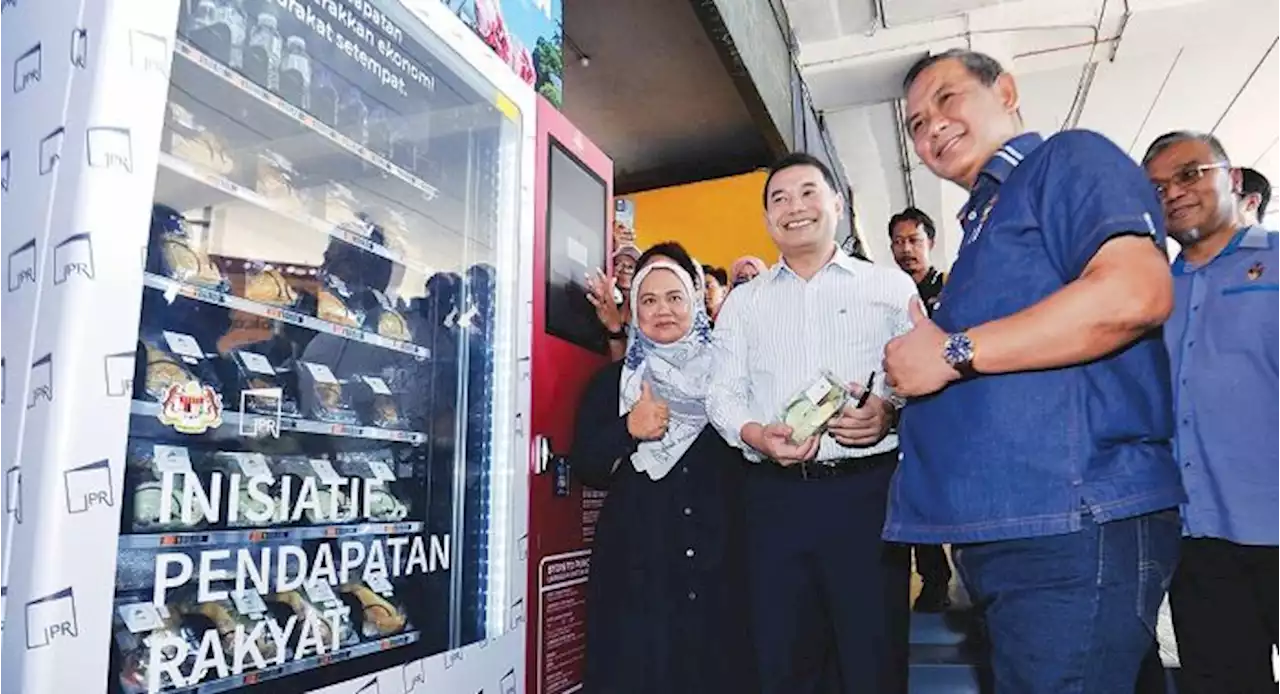 UiTM Puncak Alam kampus pertama lancar mesin layan diri IPR