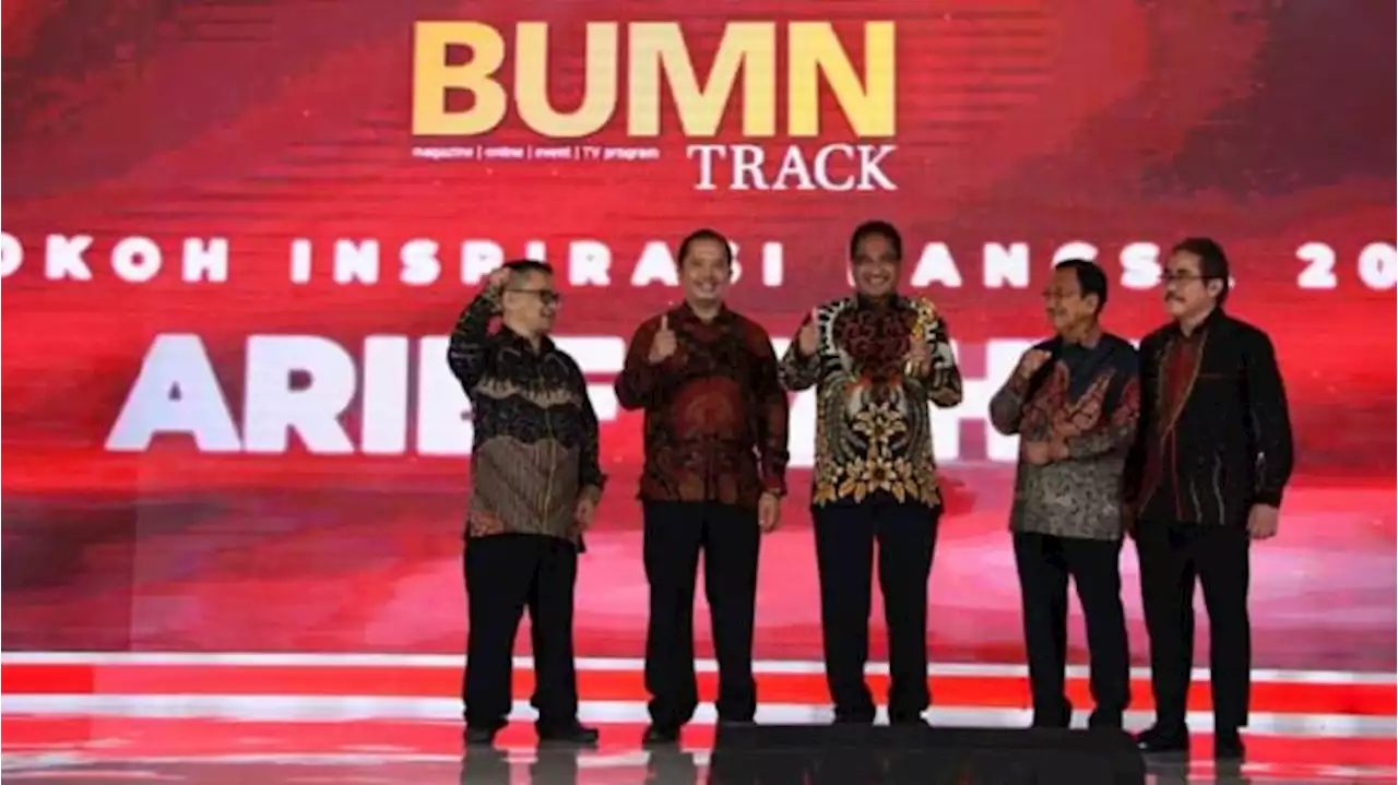 Arief Yahya Raih Penghargaan Best CEO di Ajang Anugerah BUMN 2023